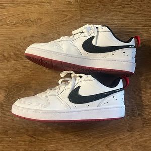 Nike white black glitter 7.5 womens / 6Y